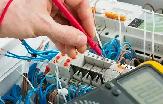 Professional electrician in Harrow